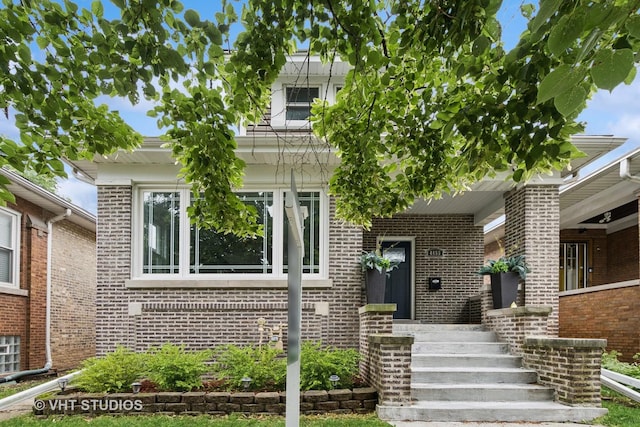 4855 N Tripp Ave, Chicago, IL 60630 - photo 2