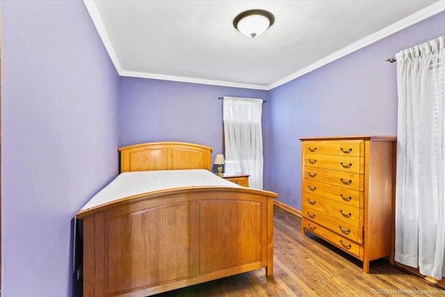 659 W Albert St, Elmhurst, IL 60126 - bedroom with crown molding and wood finished floors