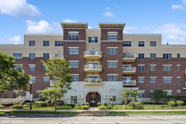 965 Rogers St Unit 202, Downers Grove, IL 60515 - view of apartment building / complex