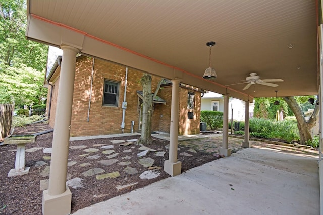 9 Harwood Pl, Bloomington, IL 61701 - view of patio featuring a ceiling fan