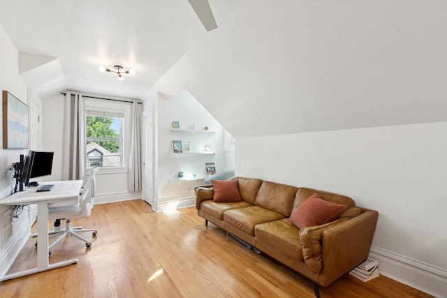 2118 W Schiller St Unit Ch, Chicago, IL 60622 - home office featuring vaulted ceiling and light wood-type flooring