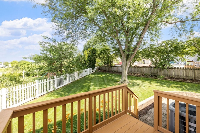 1304 Sheffield Ct, Carol Stream, IL 60188 - wooden terrace featuring a fenced backyard