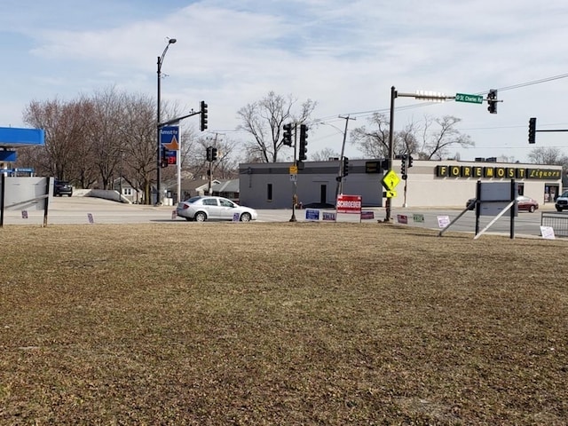 935 E Saint Charles Rd, Lombard, IL 60148 - photo 2