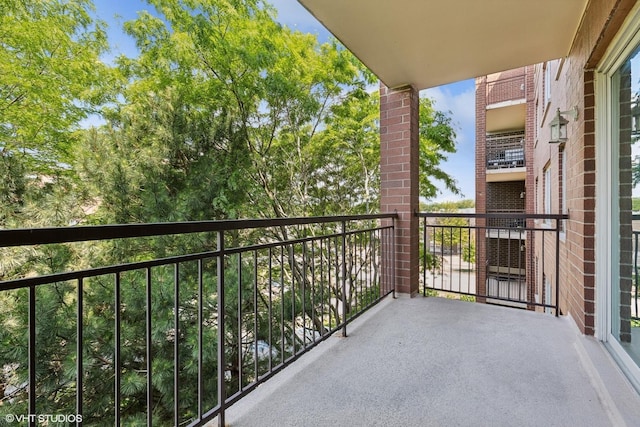 5055 W Madison St Unit 411, Skokie, IL 60077 - view of balcony