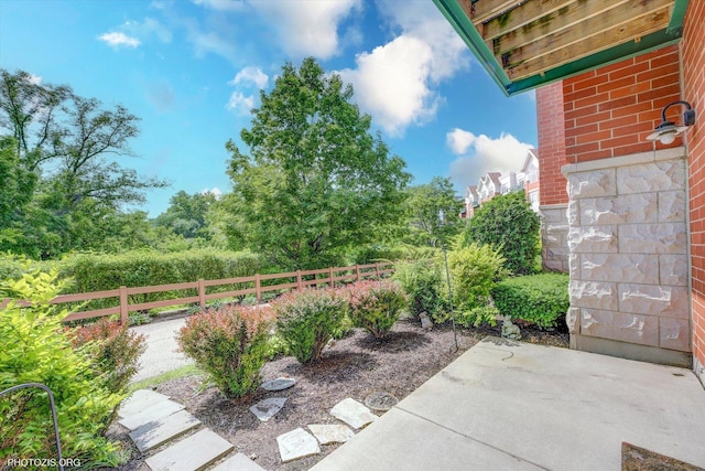640 Mchenry Rd Unit 106, Wheeling, IL 60090 - view of patio / terrace