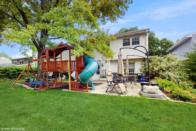 1502 S Fernandez Ave, Arlington Heights, IL 60005 - view of play area with a lawn and a patio area