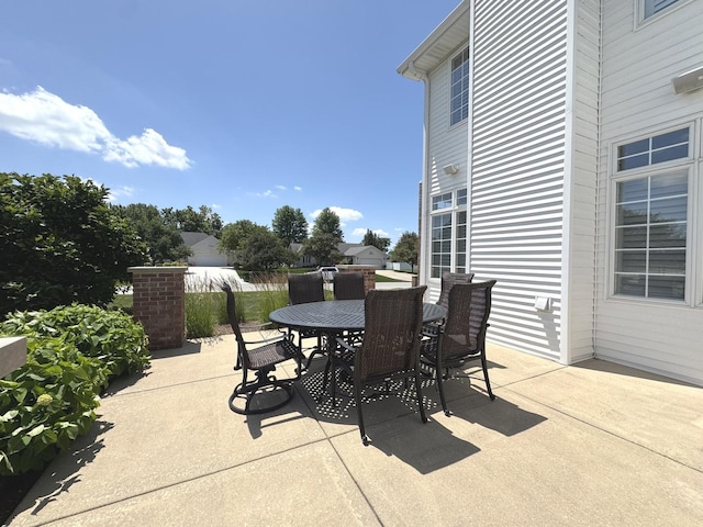 2305 Fox Run Dr, Kankakee, IL 60901 - view of patio / terrace featuring outdoor dining space