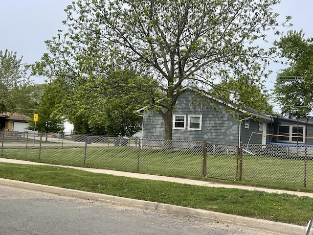 1400 Westmoreland Ave, Waukegan, IL 60085 - photo 2