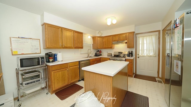 2292 Iroquois Ln, Round Lake Heights, IL 60073 - photo 11