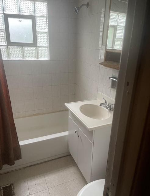 15239 Calitonia Dr, Markham, IL 60428 - full bath with tile patterned flooring, shower / washtub combination, and vanity