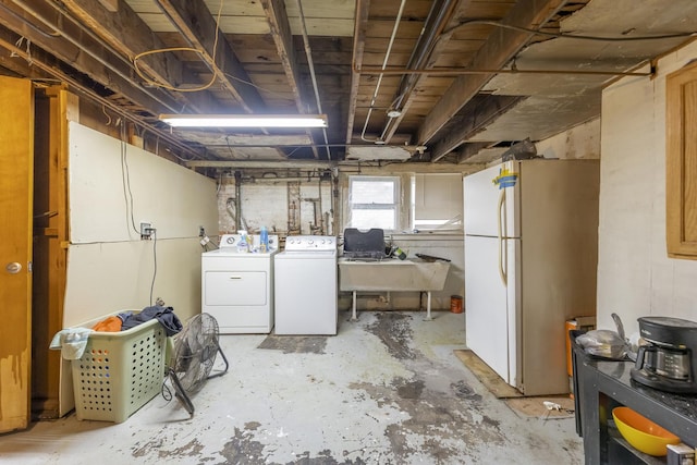1336 Cuyler Ave, Berwyn, IL 60402 - below grade area featuring washing machine and clothes dryer and freestanding refrigerator