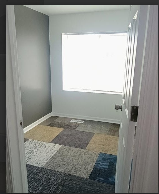 6084 S 75th Ave, Summit, IL 60501 - bathroom with baseboards