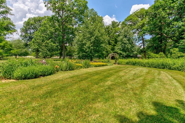977 N County Road 1500, Camargo, IL 61919 - photo 10