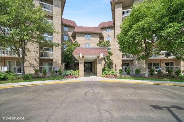 1280 Rudolph Rd Unit 1K, Northbrook, IL 60062 - view of apartment building / complex