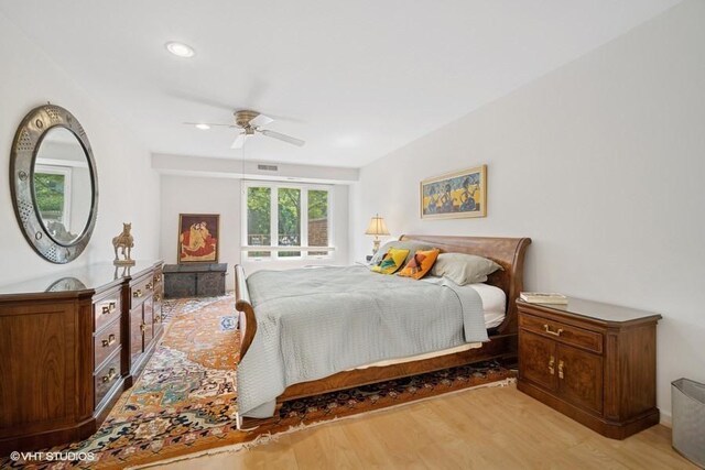 1280 Rudolph Rd Unit 1K, Northbrook, IL 60062 - bedroom with light wood finished floors, a ceiling fan, and recessed lighting