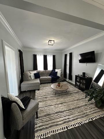 3708 N Oketo Ave, Chicago, IL 60634 - living area with crown molding and wood finished floors