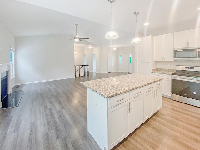 242 Alden Dr, Sycamore, IL 60178 - photo 6