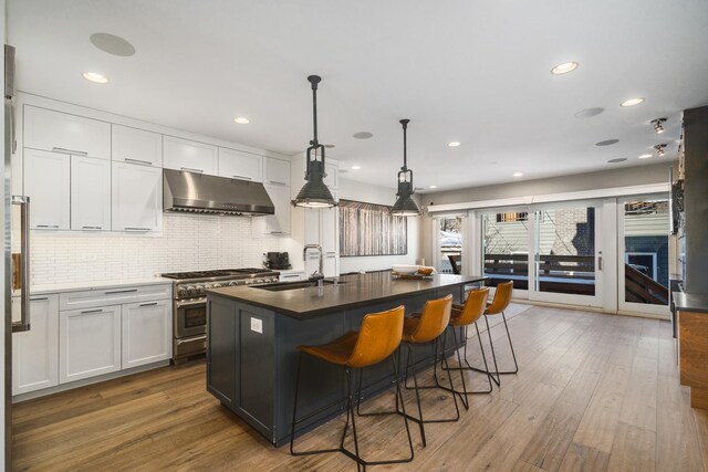 2156 W Barry Ave, Chicago, IL 60618 - photo 11