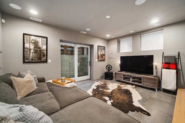 2156 W Barry Ave, Chicago, IL 60618 - photo 27