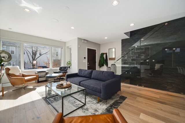 2156 W Barry Ave, Chicago, IL 60618 - photo 4