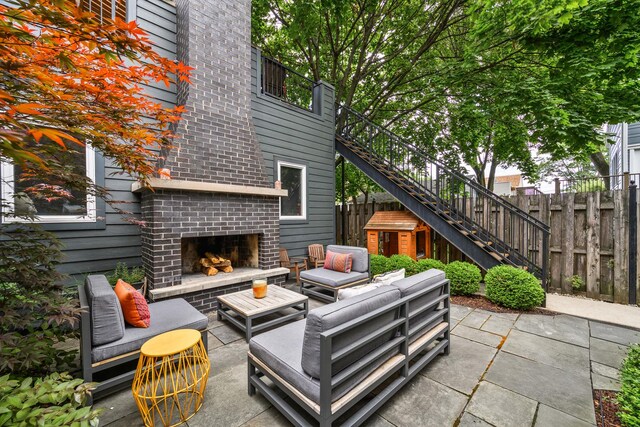 2156 W Barry Ave, Chicago, IL 60618 - photo 33