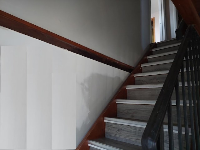 4421 W 87th St, Hometown, IL 60456 - view of stairs
