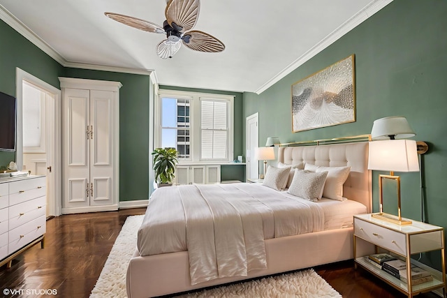 1550 N State Pkwy Unit 801, Chicago, IL 60610 - bedroom featuring crown molding and a ceiling fan