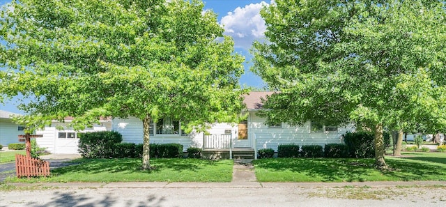 104 S Pine St, Buckley, IL 60918 - photo 4