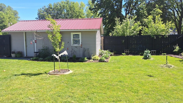 306 N Joy St, Tampico, IL 61283 - view of yard