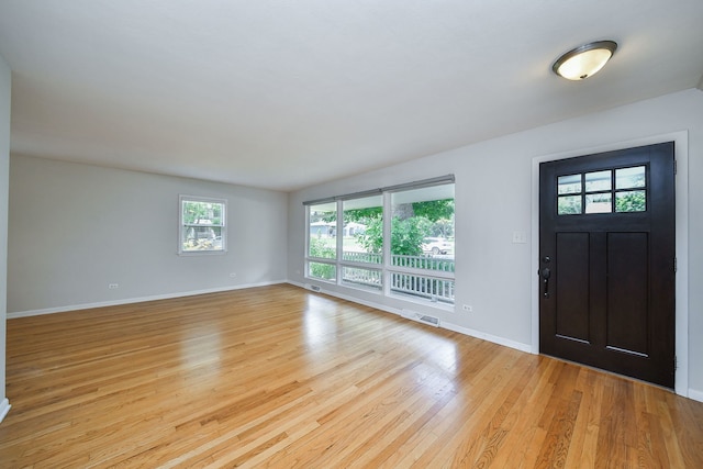 670 Melody Ln, Naperville, IL 60540 - photo 3