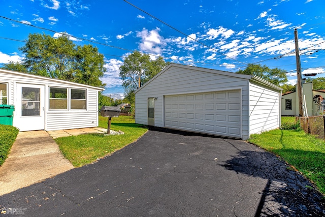 347 Hiawatha Dr, Buffalo Grove, IL 60089 - photo 13