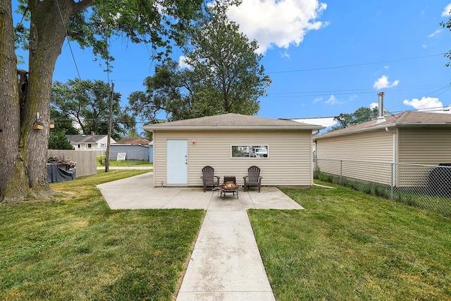 3414 Franklin St, Highland, IN 46322 - back of property with a patio and a fenced backyard