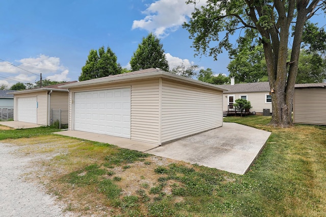 3414 Franklin St, Highland, IN 46322 - view of detached garage