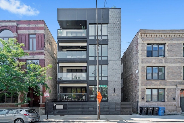 1437 W Grand Ave Unit 1N, Chicago, IL 60642 - photo 1