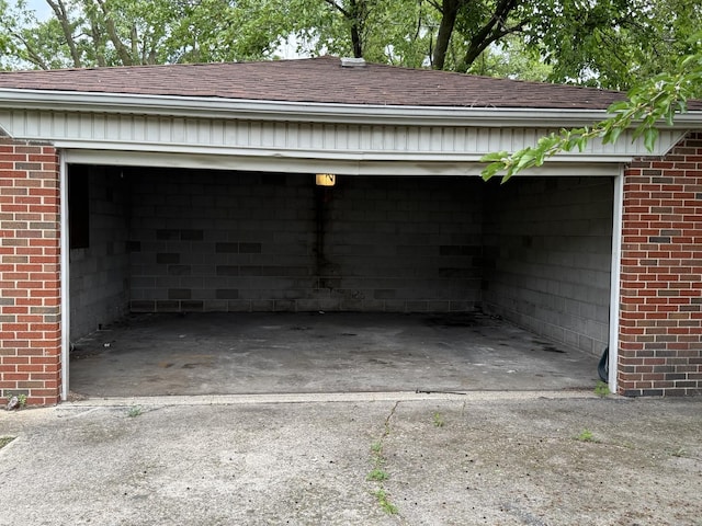 2352 W 157th Pl, Markham, IL 60426 - photo 3