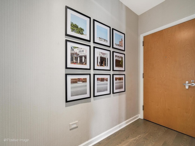 421 W Huron St Unit 1005, Chicago, IL 60654 - corridor featuring wood finished floors and baseboards