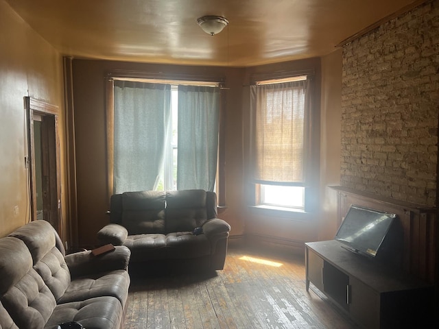 1506 N Rockwell St, Chicago, IL 60622 - living area with wood-type flooring