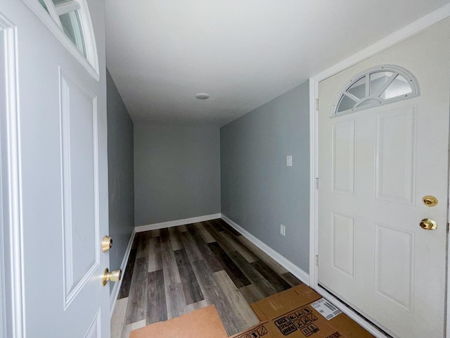 7252 S Wood St, Chicago, IL 60636 - entrance foyer featuring dark wood-style floors and baseboards