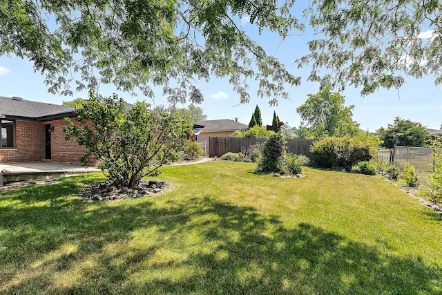 7637 Sequoia Ct, Orland Park, IL 60462 - view of fenced backyard