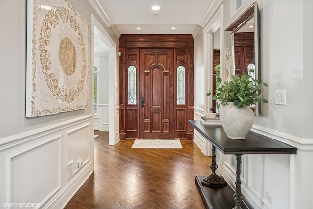 725 Park Plaine Ave, Park Ridge, IL 60068 - foyer featuring a decorative wall, crown molding, wood finished floors, wainscoting, and recessed lighting