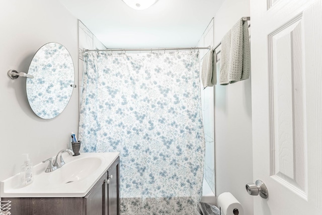 189 Westwood Dr, Park Forest, IL 60466 - bathroom featuring vanity and shower / tub combo with curtain