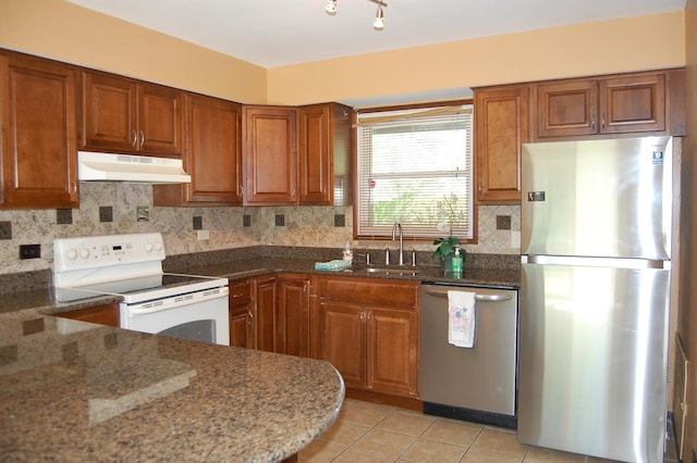 520 N Salem Dr, Schaumburg, IL 60194 - photo 7