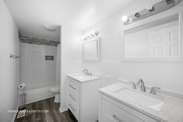 374 Oaktree Ct, Hoffman Estates, IL 60169 - photo 14