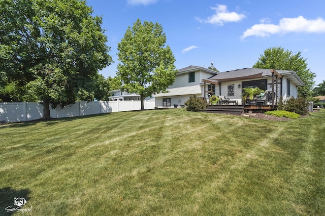 16637 W Oneida Dr, Lockport, IL 60441 - back of property featuring a wooden deck