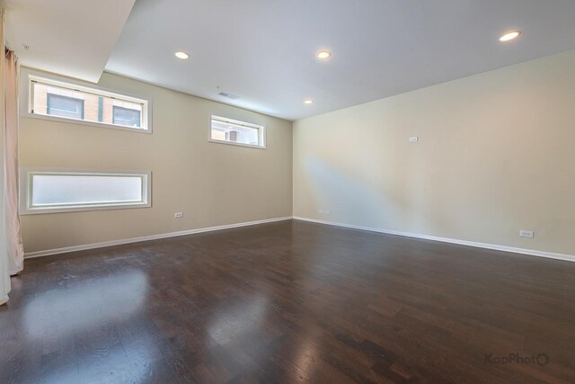 915 S Oak Park Ave Unit 1B, Oak Park, IL 60304 - unfurnished room featuring wood finished floors and recessed lighting