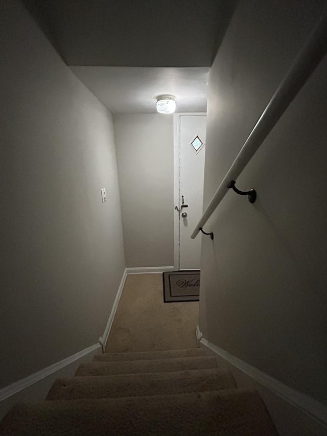 1636 N 75th Ave, Elmwood Park, IL 60707 - stairs with carpet and baseboards