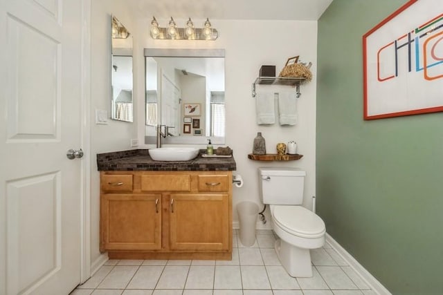 3232 N Halsted St Unit D412, Chicago, IL 60657 - bathroom with vanity and tile patterned flooring