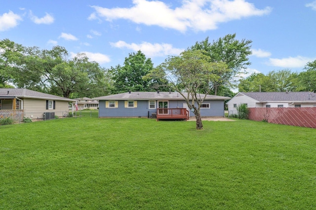 809 S Longview Rd, Monticello, IL 61856 - back of property featuring a deck