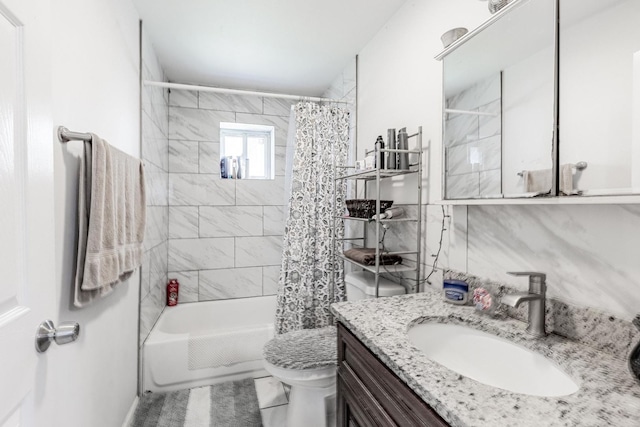 2958 S Lowe Ave, Chicago, IL 60616 - bathroom featuring vanity and shower / bath combination with curtain