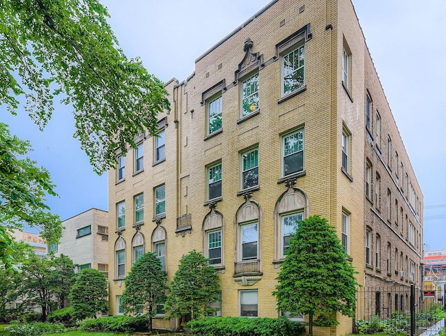 814 Dobson St Unit 3W, Evanston, IL 60202 - photo 1